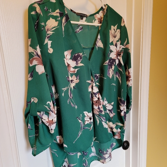 West Kei Tops - WEST KEI Allan Surplice Rolltab High Low Blouse, Green, Large